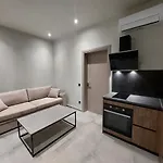 Apartamento Rea's Luxury Stoúpa