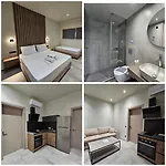 Rea's Luxury