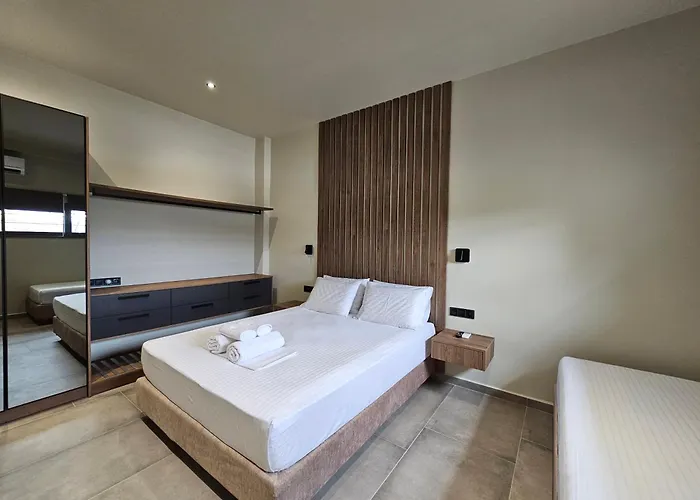 Rea's Luxury Stoúpa