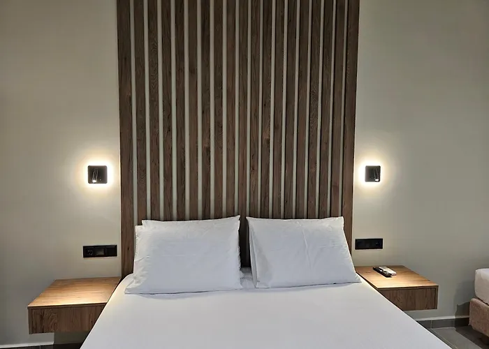 Rea's Luxury * Stoúpa